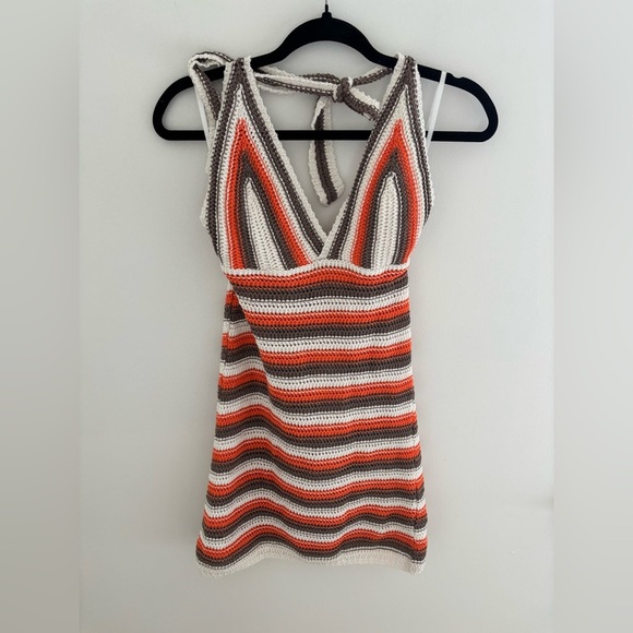 Neon & Nylon Crochet Halterneck Mini Dress NWT - Picture 6 of 10